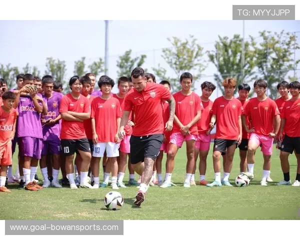 足球球星培养计划：打造未来传奇球员的全面发展蓝图与战略路径